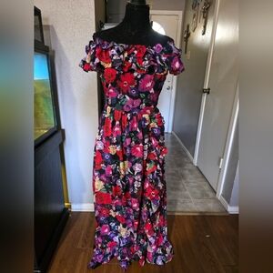 Ivy City Co Floral Off-Shoulder Maxi Dress
